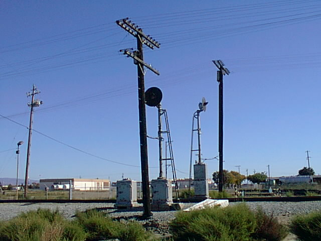 Dumbarton Approach Signals